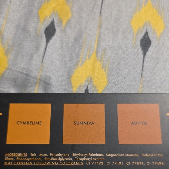 Lovecraft Beauty Bronzer Palette - Black and Gold - Picture 5 of 5